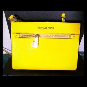 MICHAEL KORS CROSSBODY